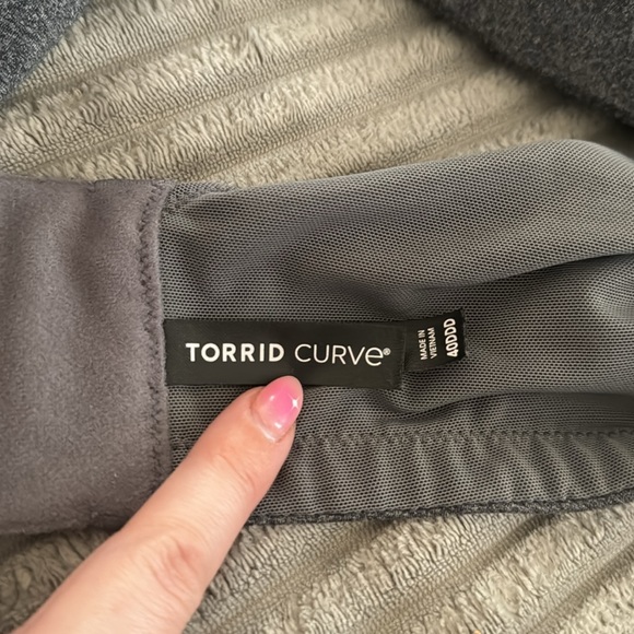 40DDD TORRID Curve Heather Grey 360 Back Smoothing Wire-free Everyday Bra - Picture 4 of 4